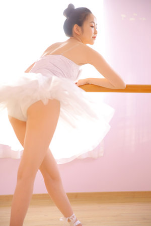 国产一进一出视频网站